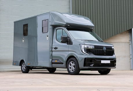 Renault Master 2026 Brand new 3.5 ton  AUTOMATIC Stallion build WITH REAR BED OPTION  