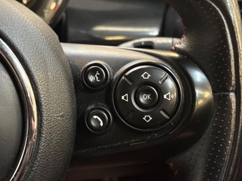 Mini Hatch 2.0 John Cooper Works Euro 6 (s/s) 3dr 17
