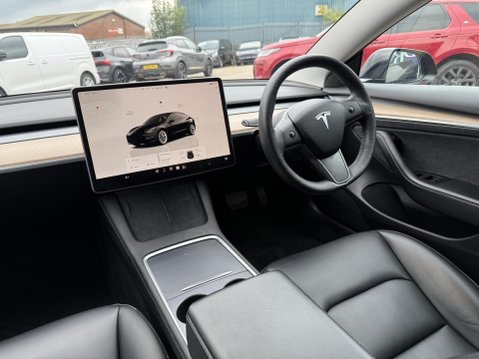 Tesla Model 3 Saloon 4dr Electric Auto RWD (241 bhp) 29