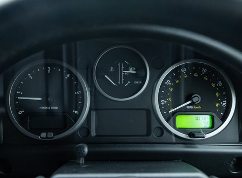 Land Rover Defender 90 XS 17