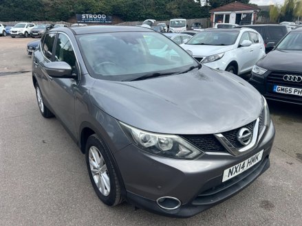 Nissan Qashqai 1.2 DIG-T Acenta Premium 2WD Euro 5 (s/s) 5dr