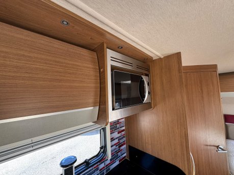 Auto-Trail Imala 715 14