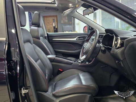 MG ZS 51.1kWh Trophy Auto 5dr 60