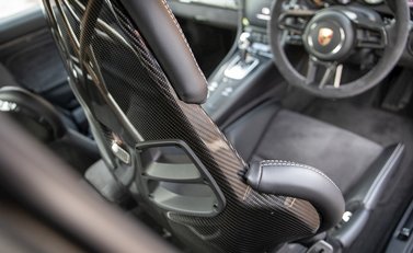 Porsche 911 (991.2) GT3 RS Weissach 15