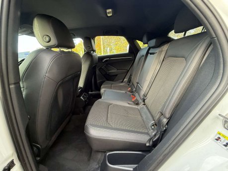 Audi Q3 1.5 TFSI CoD 35 Black Edition Sportback 5dr Petrol Manual Euro 6 (s/s) (150 36