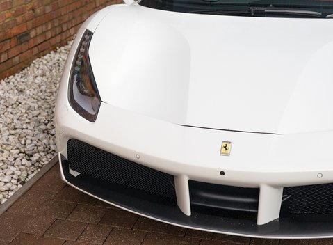 Ferrari 488 GTB 22