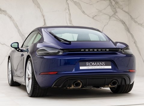 Porsche 718 Cayman GTS 4.0 3