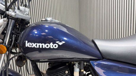 Lexmoto ZSB 2020 ONLY 767 MILES DAMAGED PROJECT BIKE GOOD SPARES 125CC 9