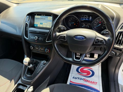 Ford Focus 1.0T EcoBoost ST-Line Euro 6 (s/s) 5dr 16