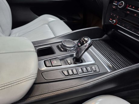 BMW X5 M 4.4 BiTurbo V8 SUV 5dr Petrol Auto xDrive Euro 6 (s/s) (575 bhp) 11