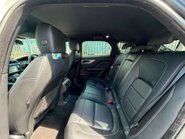 Jaguar F-Pace 3.0 D300 V6 S SUV 5dr Diesel Auto AWD Euro 6 (s/s) (300 ps) 17