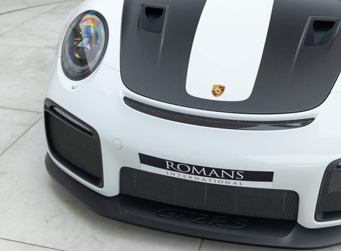 Porsche 911 GT2 RS (991) 29
