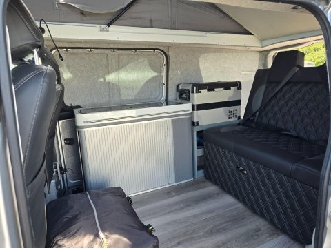 Mercedes-Benz Vito Camper Van 3