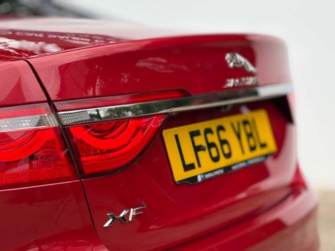 Jaguar XF 2.0 XF Portfolio D Auto 4dr 41