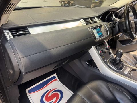Land Rover Range Rover Evoque 2.2 Range Rover Evoque Pure eD4 4x2 5dr 68