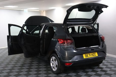 Dacia Sandero ESSENTIAL SCE 21