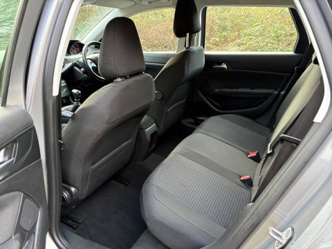 Peugeot 308 BLUEHDI S/S SW ACTIVE 19