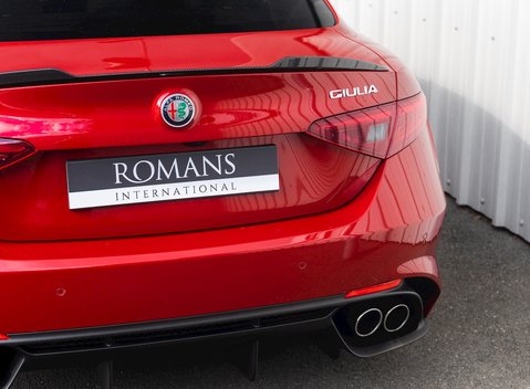 Alfa Romeo Giulia Quadrifoglio 26