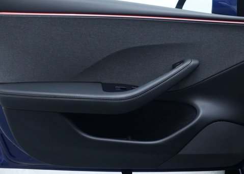 Tesla Model 3 Saloon 4dr Electric Auto RWD (208 ps) 49