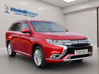Mitsubishi Outlander 2.4h TwinMotor 13.8kWh 4h CVT 4WD Euro 6 (s/s) 5dr