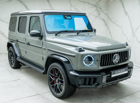 Mercedes-Benz G Class AMG G 63 CARBON EDITION 11