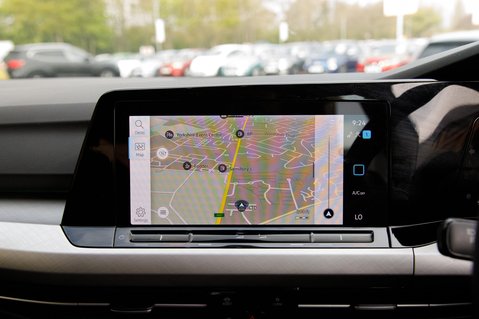 Volkswagen Golf LIFE TSI 26