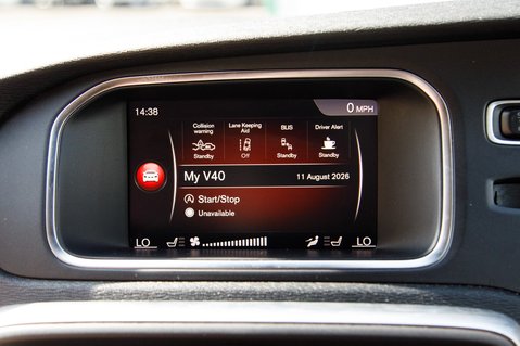 Volvo V40 T2 MOMENTUM NAV PLUS 22