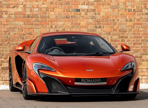 McLaren 675LT 1