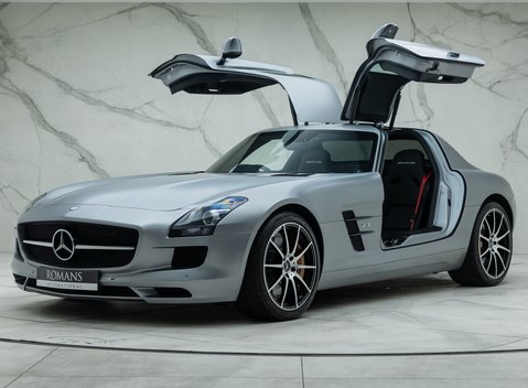 Mercedes-Benz SLS AMG GT 5