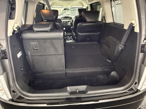 Nissan Elgrand E52 3.5 V6 4WD Highway Star, PNE52 21
