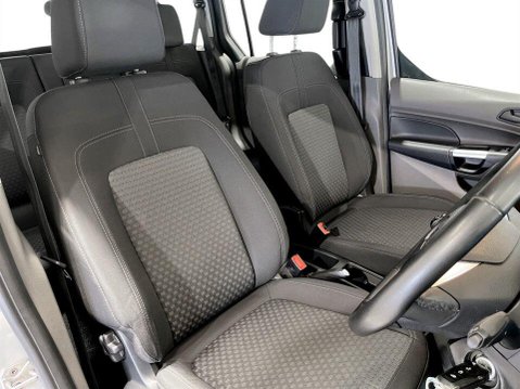 Ford Tourneo Connect 1.5 EcoBlue Zetec MPV 5dr Diesel Manual Euro 6 (s/s) (120 ps) 11