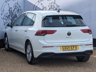 Volkswagen Golf LIFE TSI 7