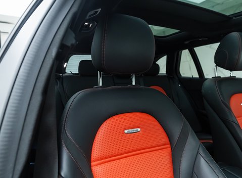 Mercedes-Benz C63 AMG PREMIUM Estate 12