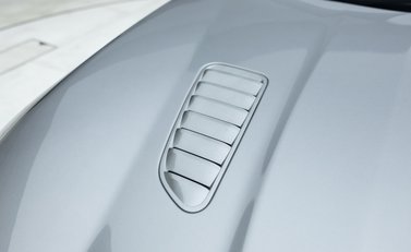 Jaguar F-Type SVR Convertible 44