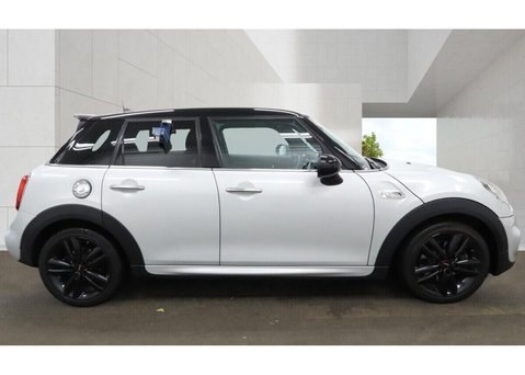 Mini Hatch 2.0 Cooper S Hatchback 5dr Petrol Steptronic Euro 6 (s/s) (192 ps) 9