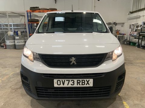 Peugeot Partner BLUEHDI PROFESSIONAL PREMIUM PLUS L1 2