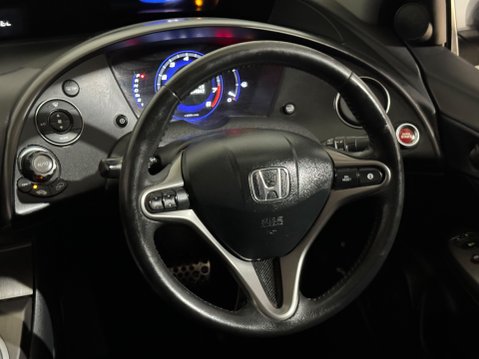 Honda Civic I-VTEC SE 13
