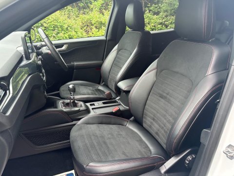 Ford Kuga ST-LINE FIRST EDITION 20