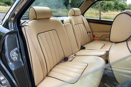 Daimler Double Six 22