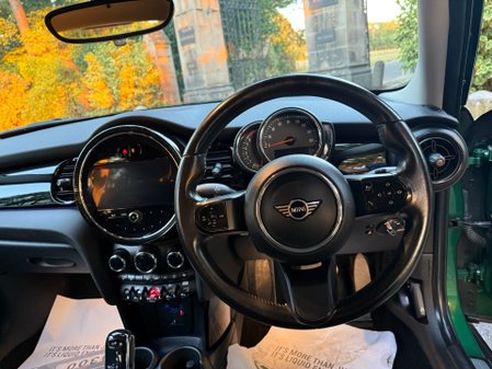 Mini Hatch COOPER CLASSIC 30