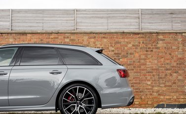 Audi RS6 Avant Performance 33
