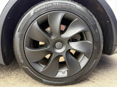 Tesla Model Y (Dual Motor) Long Range SUV 5dr Electric Auto 4WDE (384 bhp) 16