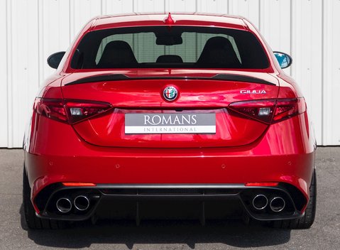 Alfa Romeo Giulia Quadrifoglio 5