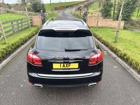 Porsche Cayenne PLATINUM EDITION D V6 TIPTRONIC 12