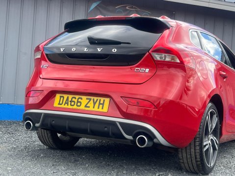 Volvo V40 2.0 D2 R-Design Pro Euro 6 (s/s) 5dr 50