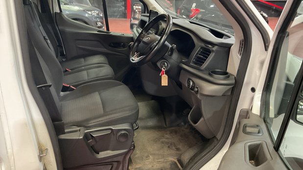 Ford Transit LWB L3H2 Medium Roof Trend 350 Sensors EURO 6 NO VAT 9