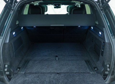 Land Rover Range Rover P530 AUTOBIOGRAPHY 38