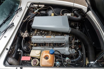 Aston Martin V8 Vantage X-Pack RESTORED 29