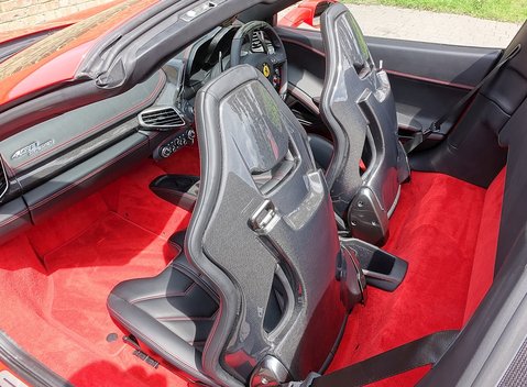 Ferrari 458 Spider 10