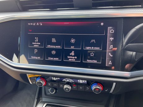 Audi Q3 1.5 TFSI CoD 35 Black Edition Sportback S Tronic Euro 6 (s/s) 5dr 73